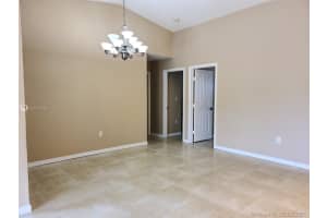 8535 NW 189th Ln, Hialeah, FL 33015, Sold 10/19/20