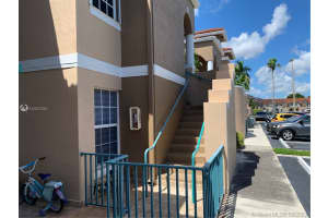 SW 131st pth, Kendale Lakes, FL 33183, Sold 10/14/20