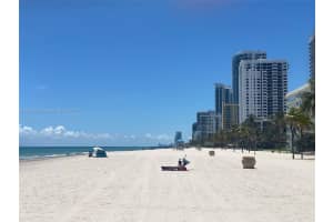 137 Golden Isles Dr, Hallandale Beach, FL 33009, Sold 02/04/22