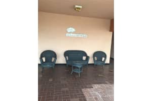 1900 W 68th St APT I302, Hialeah, FL 33014, Sold 03/17/21