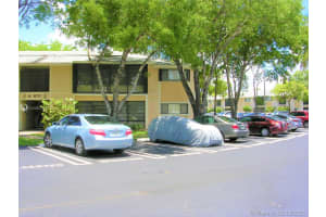 9711 Hammocks Blvd, Miami, FL 33196, Sold 10/27/20