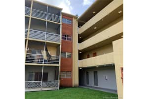 3700 NW 21st St, Lauderdale Lakes, FL 33311, Sold 12/09/20
