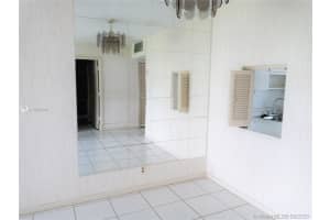 2200 Park Ln, Hollywood, FL 33021, Sold 02/09/21