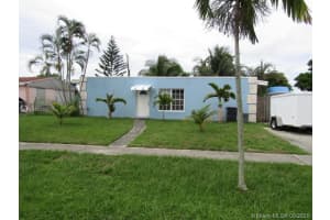 455 Owosso Rd, Lake Worth, FL 33462, Sold 12/17/20
