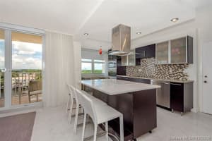 1401 S Ocean Dr, Hollywood, FL 33019, Sold 01/26/21