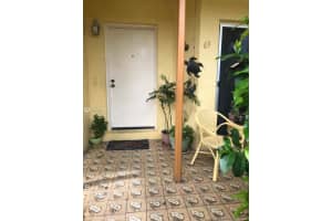 8384 SW 154th Ave, Miami, FL 33193, Sold 11/03/20