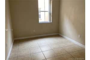 10012 NW 7th St, Miami, FL 33172, Sold 11/12/20