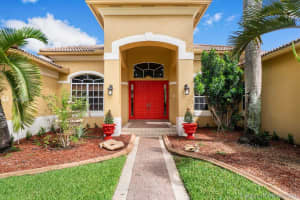 13995 SW 43rd St, Davie, FL 33330, Sold 10/29/20
