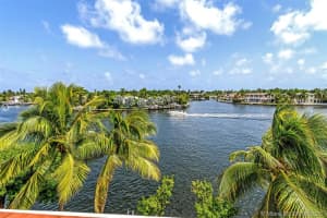 20185 E Country Club Dr, Aventura, FL 33180, Sold 10/01/20