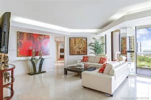 20185 E Country Club Dr, Aventura, FL 33180, Sold 10/01/20