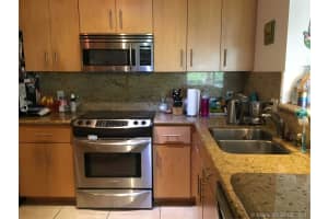 19555 E Country Club Dr, Miami, FL 33180, Sold 06/10/21