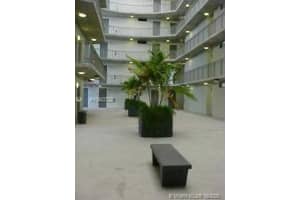 455 NE 25th St, Miami, FL 33137, Sold 12/01/20