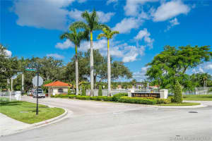 8950 NW 189th Terrace, Hialeah, FL 33018, Sold 02/04/21