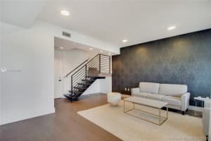 71 N Shore Dr, Miami Beach, FL 33141, Sold 05/19/21