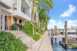 71 N Shore Dr, Miami Beach, FL 33141, Sold 05/19/21
