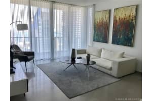 88 SW 7th St, Miami, FL 33130, Sold 03/25/22