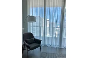 88 SW 7th St, Miami, FL 33130, Sold 03/25/22