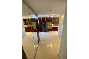 913 NE 24th Ave, Hallandale Beach, FL 33009, Sold 12/07/20