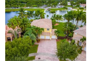 11190 NW 67th St, Doral, FL 33178, Sold 02/09/21