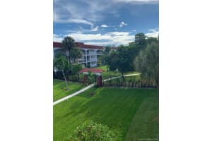 541 Blue Heron Dr, Hallandale Beach, FL 33009, Sold 11/18/20
