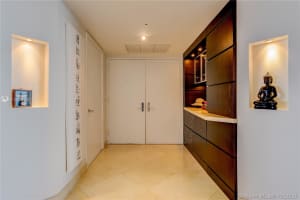 18911 Collins Ave, Sunny Isles Beach, FL 33160, Sold 01/07/21