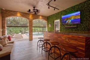 4401 SW 35th Ave, Fort Lauderdale, FL 33312, Sold 11/01/20