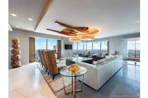 1425 Brickell Ave, Miami, FL 33131, Sold 11/06/20