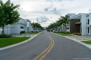 8231 NW 34th St, Doral, FL 33166, Sold 07/20/21