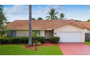 15940 SW 105th St, Miami, FL 33196, Sold 11/09/20
