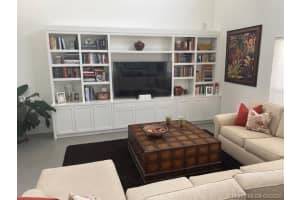 6612 Mimosa Ct, Miami, FL 33143, Sold 10/30/20