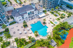 4779 Collins Ave, Miami Beach, FL 33140, Sold 10/30/20