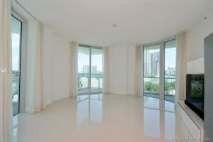3030 NE 188th St, Aventura, FL 33180, Sold 05/17/21