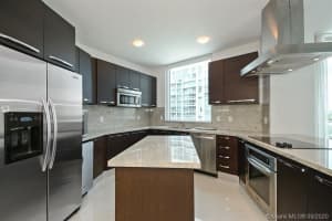 3030 NE 188th St, Aventura, FL 33180, Sold 05/17/21
