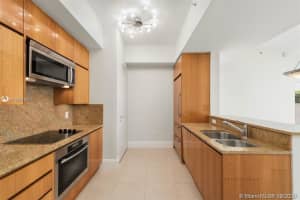 50 South Pointe Dr, Miami Beach, FL 33139, Sold 05/19/21