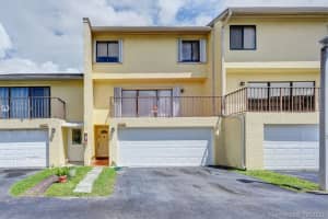 8660 SW 154th Cir Pl #2a, Miami, FL 33193, Sold 04/13/21