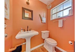 206 E Hemingway Cir, Margate, FL 33063, Sold 12/18/20
