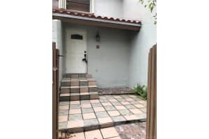 10309 NW 9th St Cir, Miami, FL 33172, Sold 10/22/20