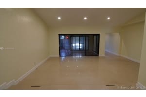 20421 NE 10th Pl, Miami, FL 33179, Sold 01/05/21