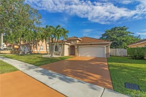 19421 SW 2nd St, Pembroke Pines, FL 33029, Sold 10/28/20
