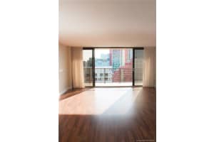 1450 Brickell Bay Dr, Miami, FL 33131, Sold 12/22/20