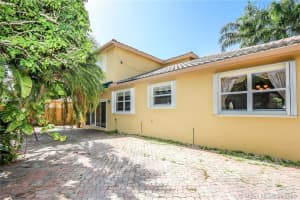 11311 NW 61st St, Doral, FL 33178, Sold 11/25/20