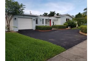 2045 NE 202nd St, Miami, FL 33179, Sold 01/05/21