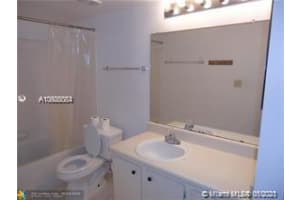2946 S University Dr, Davie, FL 33328, Sold 05/10/21