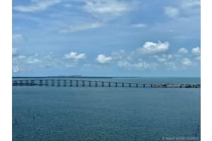 1450 Brickell Bay Dr, Miami, FL 33131, Sold 04/12/21