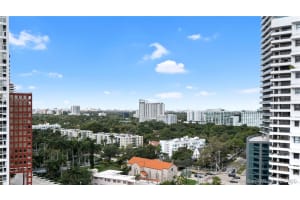 1450 Brickell Bay Dr, Miami, FL 33131, Sold 04/12/21