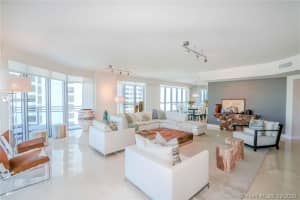3535 S Ocean Dr, Hollywood, FL 33019, Sold 06/30/21