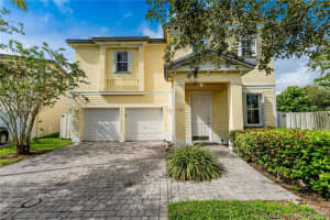 112 NE 31st Ave, Homestead, FL 33033, Sold 12/23/20