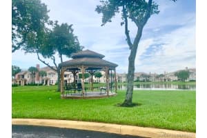 702 Belmont Ln, North Lauderdale, FL 33068, Sold 12/11/20