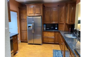 8908 NW 54th St, Sunrise, FL 33351, Sold 11/06/20