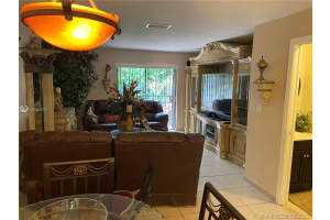6858 NW 173rd Dr, Hialeah, FL 33015, Sold 10/30/20